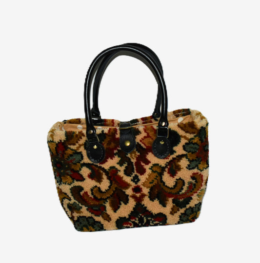 The Beverley Tote – Spotted Sophistication Inside